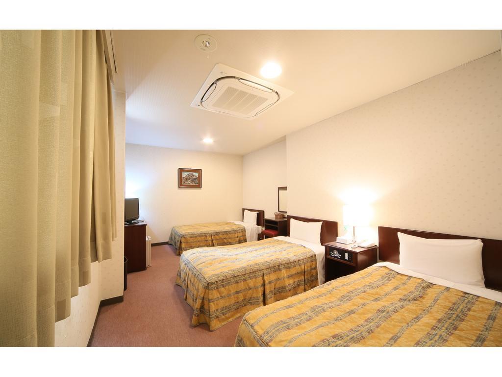City Hotel Ikeda Okayama Buitenkant foto